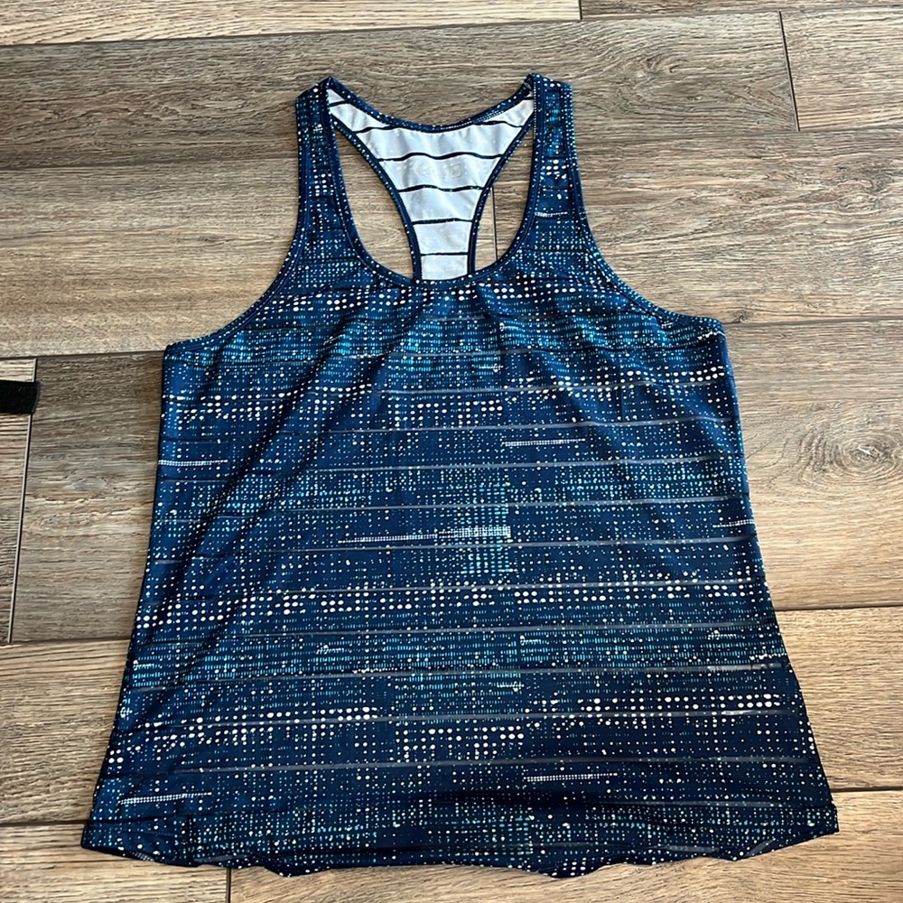 Zyia tank size Medium